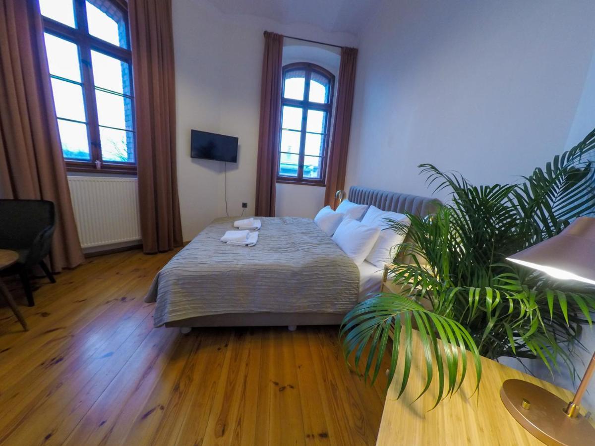 Apartamenty W Wiezy Świdnica Esterno foto